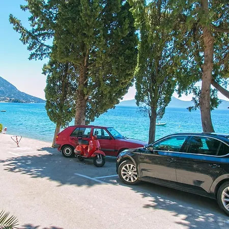 By The Sea Brist, Makarska - 15465 Apartment Brist